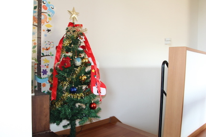 クリスマスツリーとオーナメント収納　季節感は楽しみたい派のわが家の場合を公開