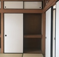 奥行きがありすぎて収納しづらい？押し入れ収納のコツ